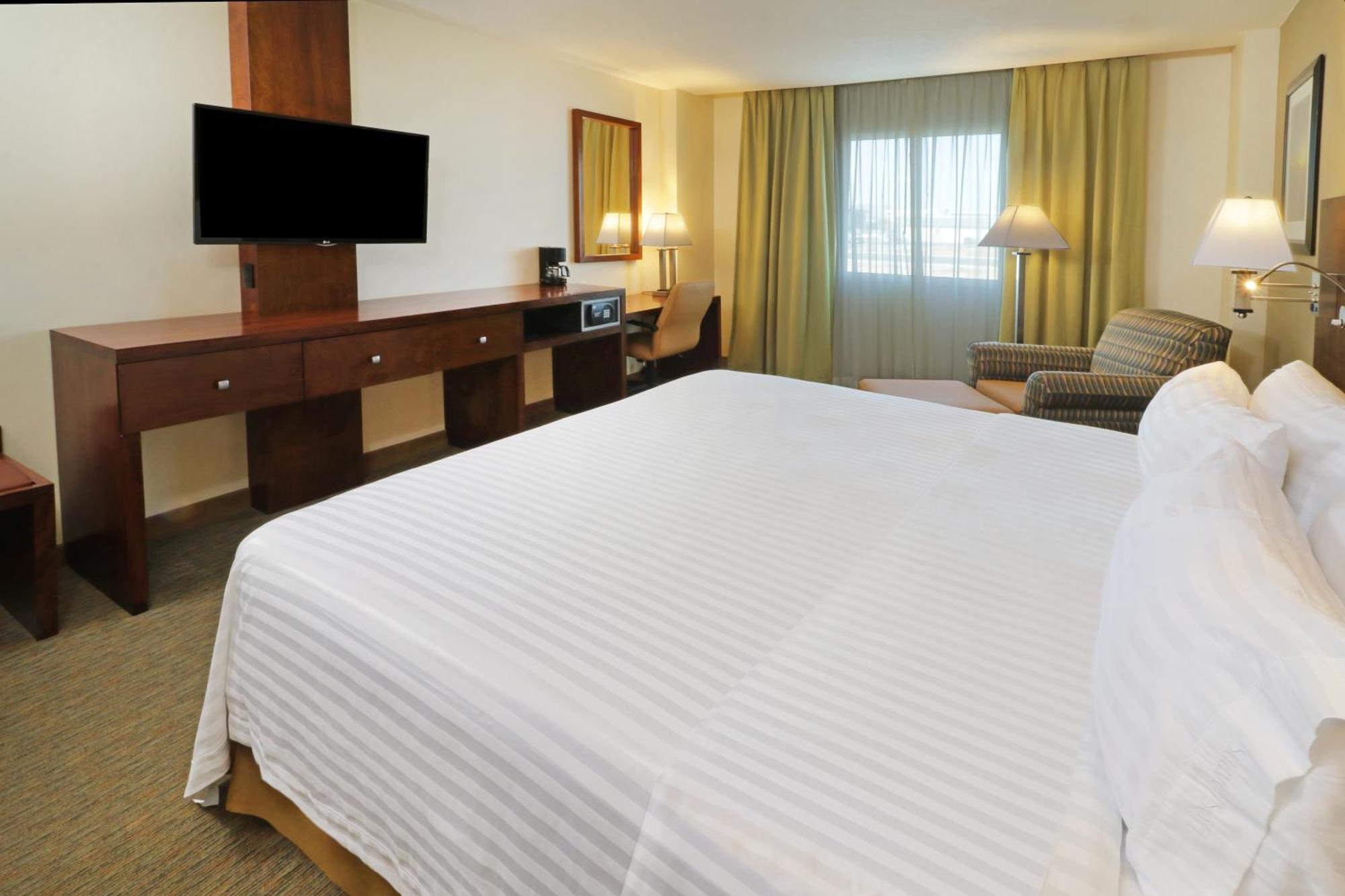 Holiday Inn Hotel & Suites Hermosillo Aeropuerto By Ihg Exteriör bild